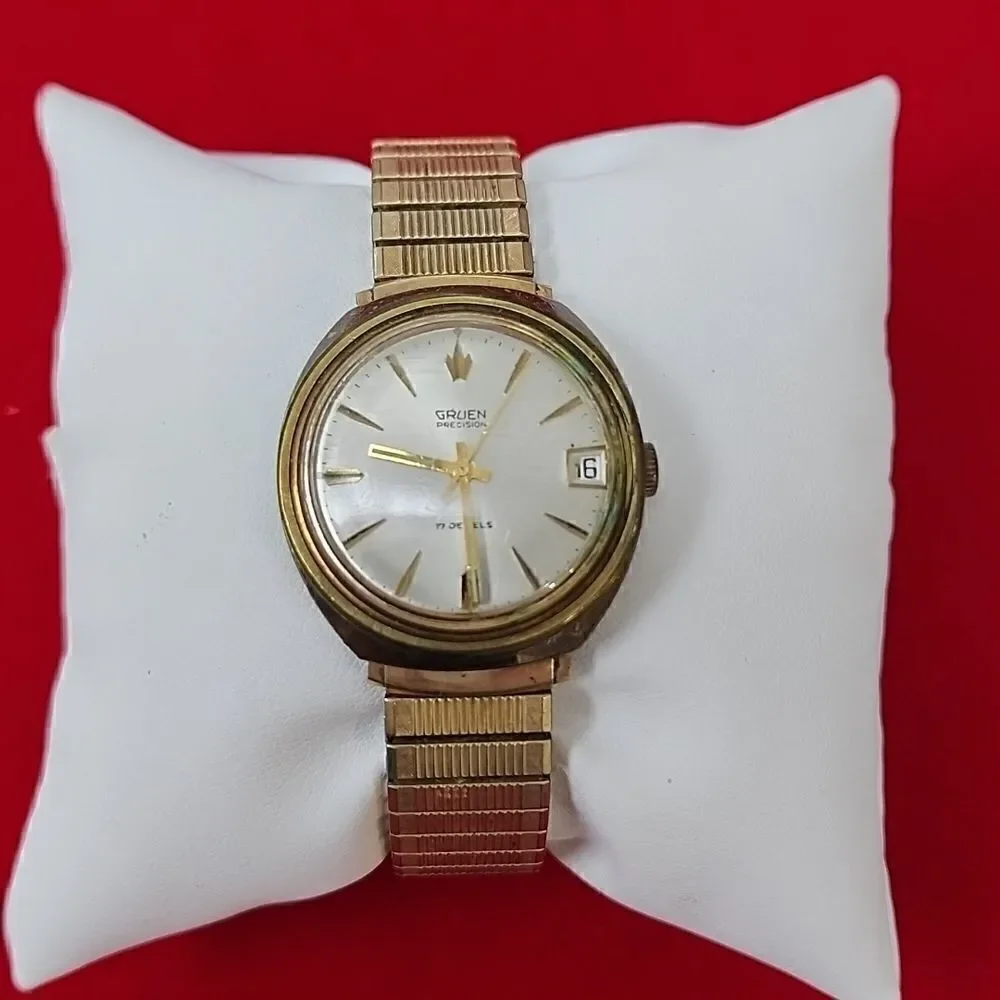 Vintage 17 Jewels Gruen Automatic Stretch Wrist Watch